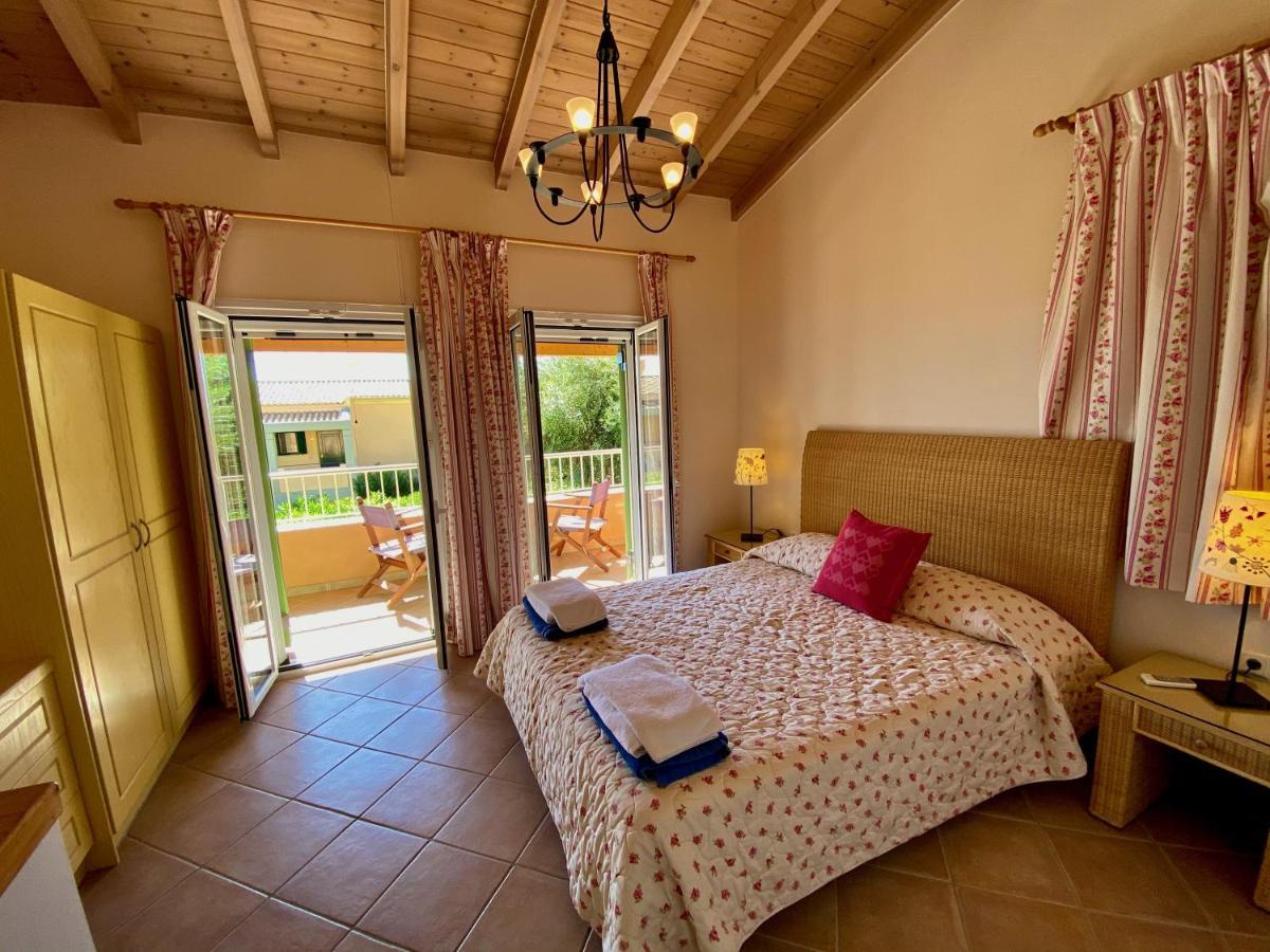 La Riviera Seaside & Aparthotel 4*